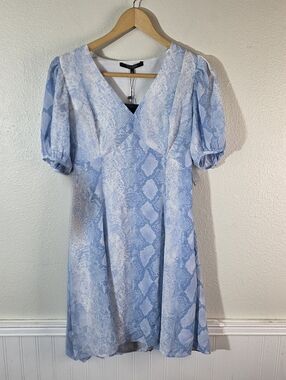 19 Cooper Dress Womens XS Blue Snakeskin Print Puff Sleeve V Neck Fit Flare NWT